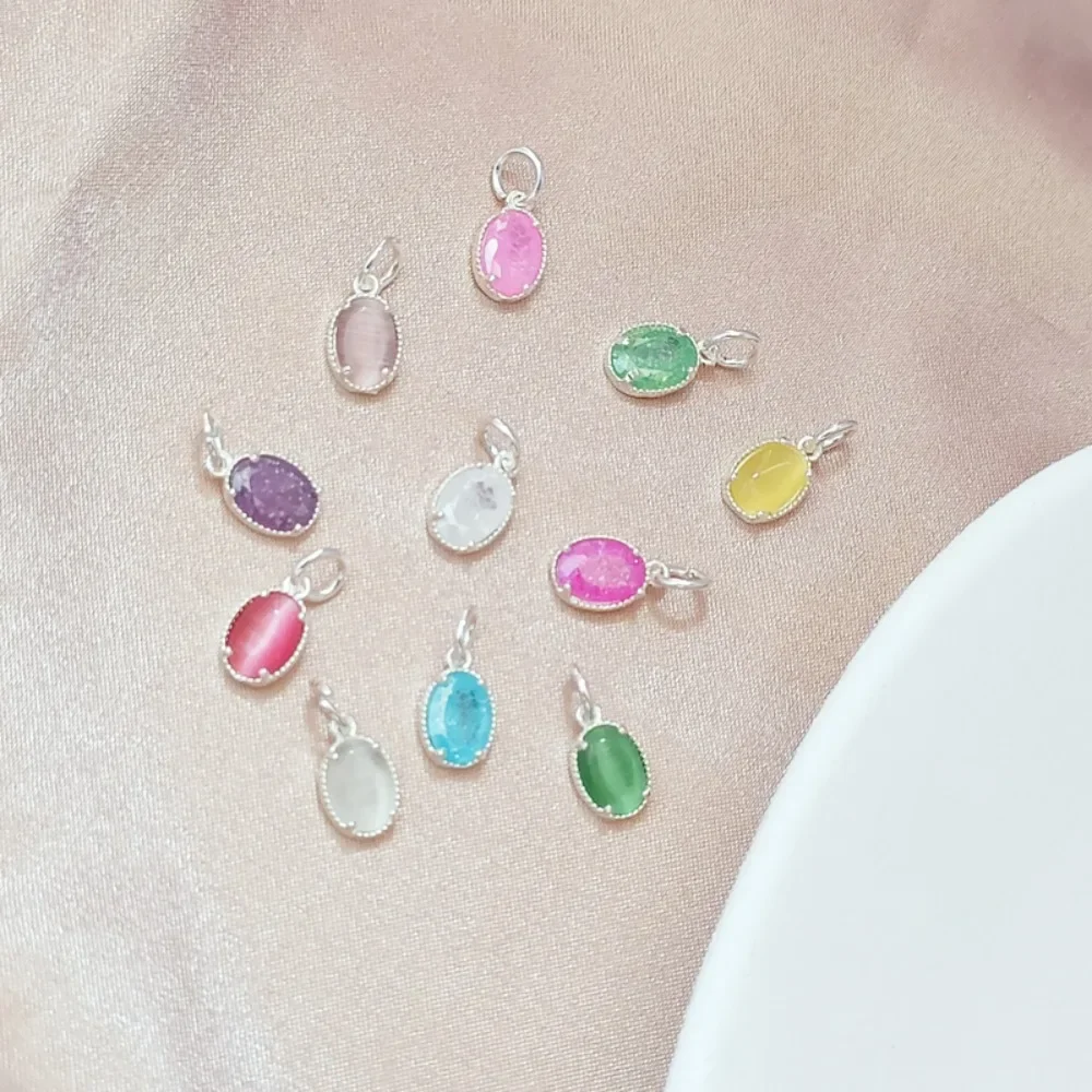 

Copper Plated with Thick Silver and Inlaid with Zircon Crushed Ice Oval Pendant, DIY Cat's Eye Stone Bracelet Pendant