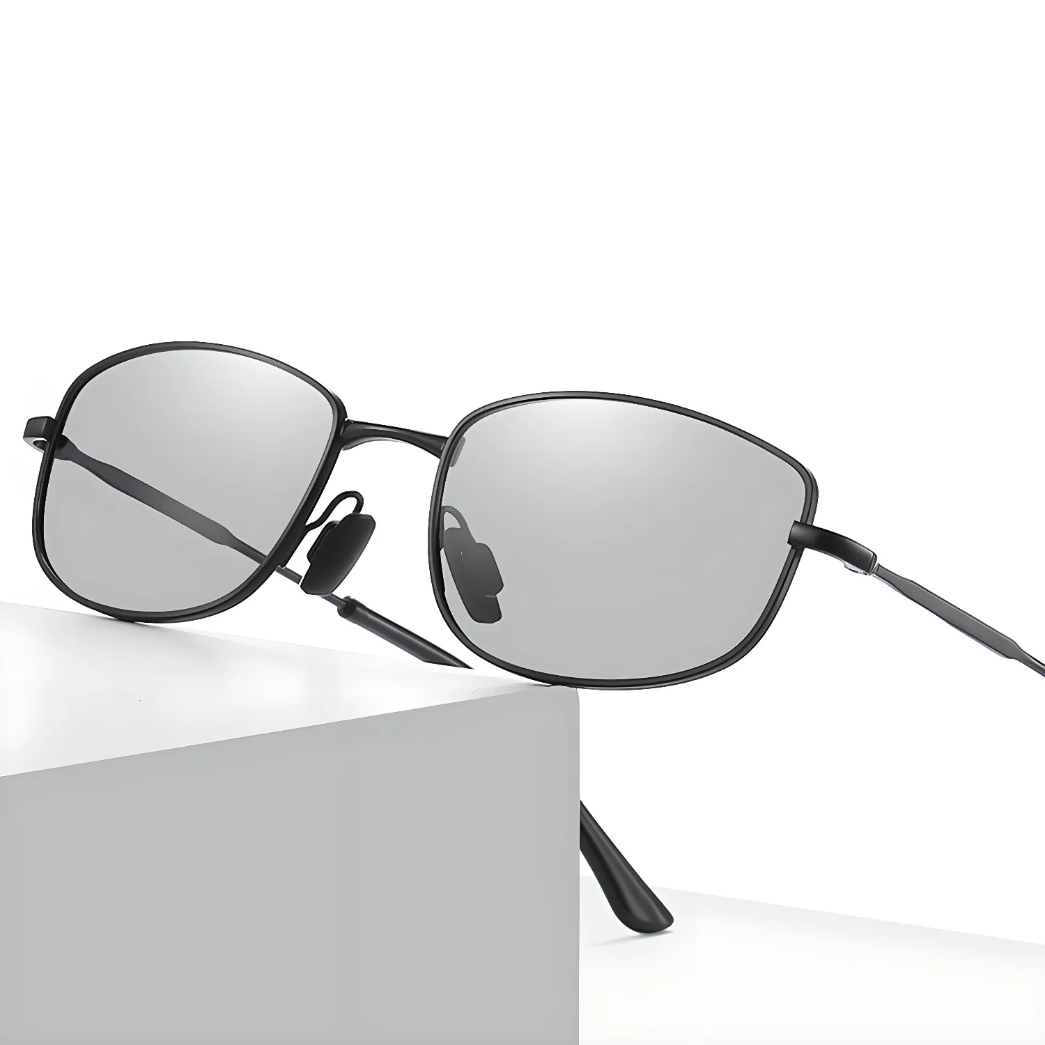 Polarized Sunglasses Men Fashion Square Metal Frame Driving Sun Glasses TAC Lens UV Protection Photochromic Shades Male A773
