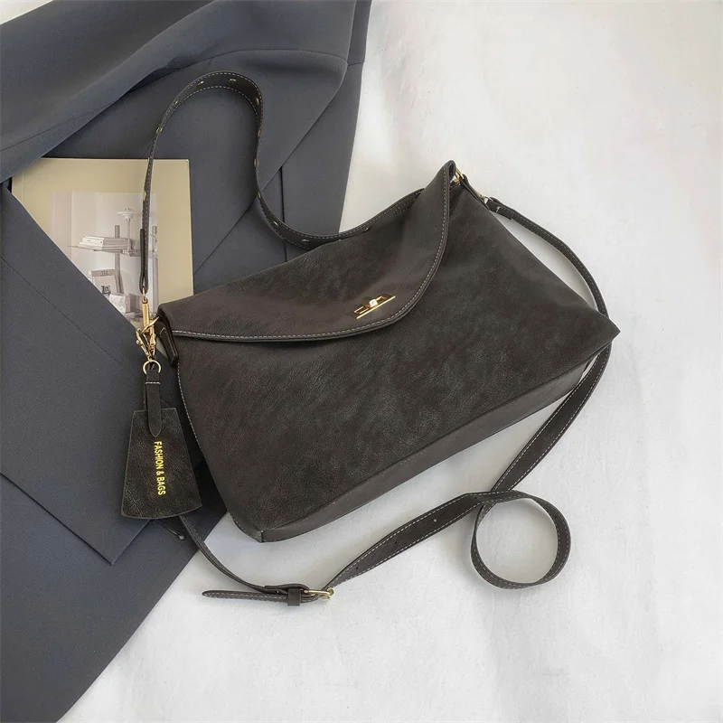 Elegante Casual Damen-Umhängetasche Vielseitige Schultertasche im Retro-Stil Pendler-Tragetasche Weiches PU-Material Mittlere Größe – Detail 22
