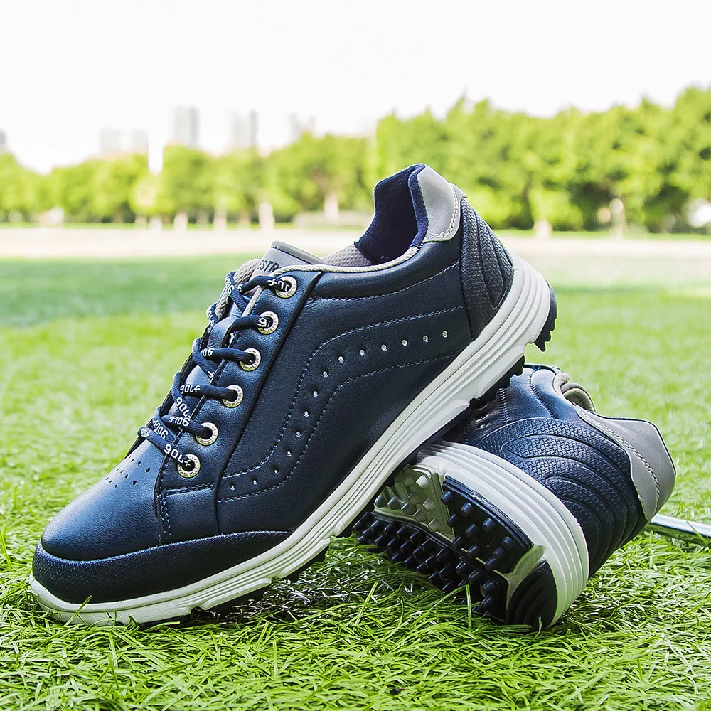 

2025 New Men's Golf Shoes Outdoor Walking Shoes Golf Shoes Four Seasons Professional Golf Spikeless Shoes