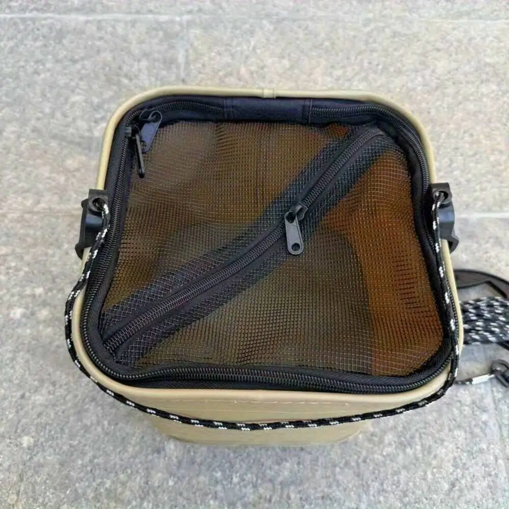 1 صيد السمك بسعة 8 لتر، دلو خارجي محمول باليد من مادة EVA، صندوق سمك قابل للطي، مناسب لتخزين طُعم حي