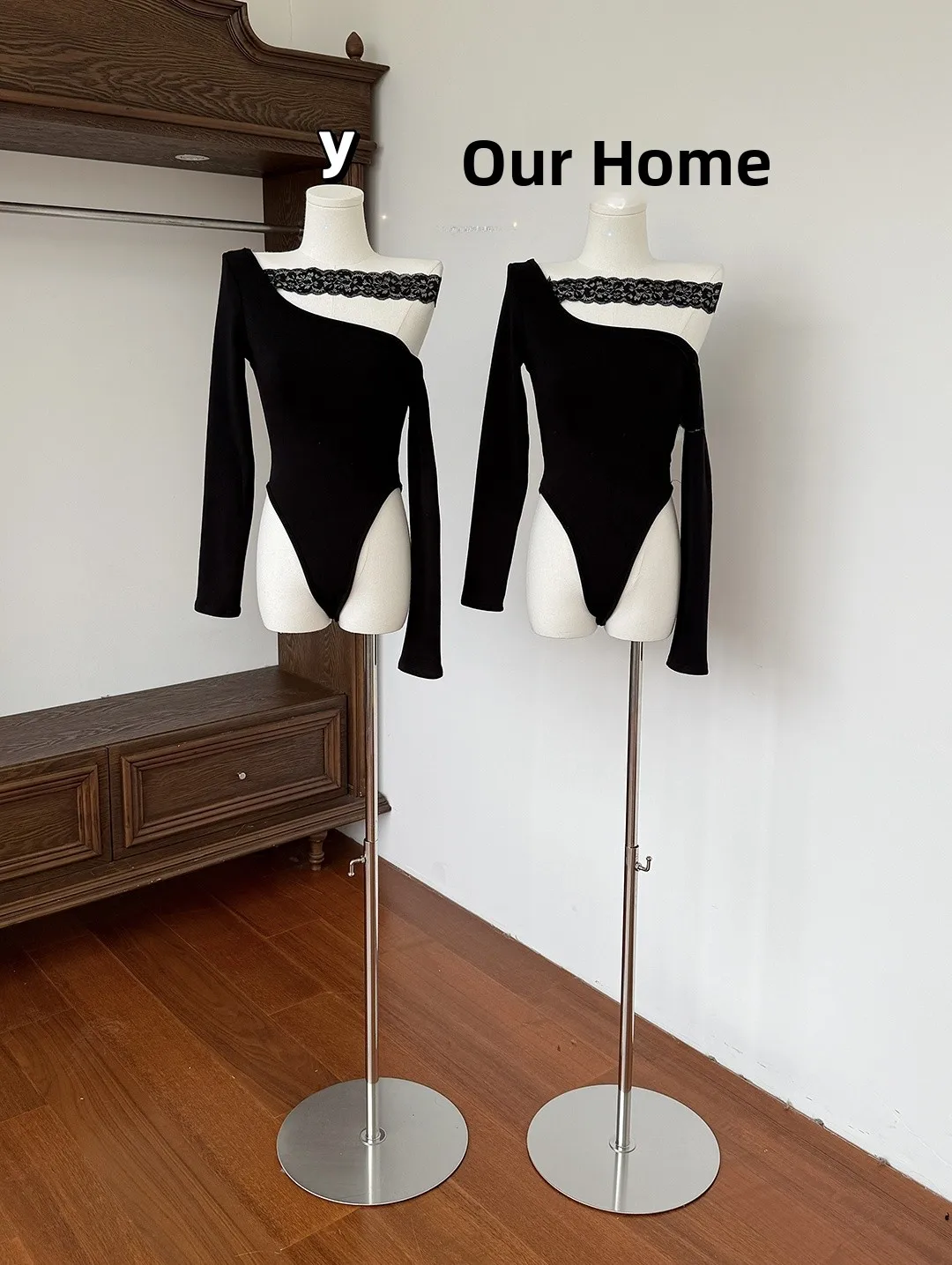 

Scorching Lace Sni Jiu Yue Wu Women's Autumn Winter Bla Fce Lined Slim Fit oulder Baring Base irt Suit