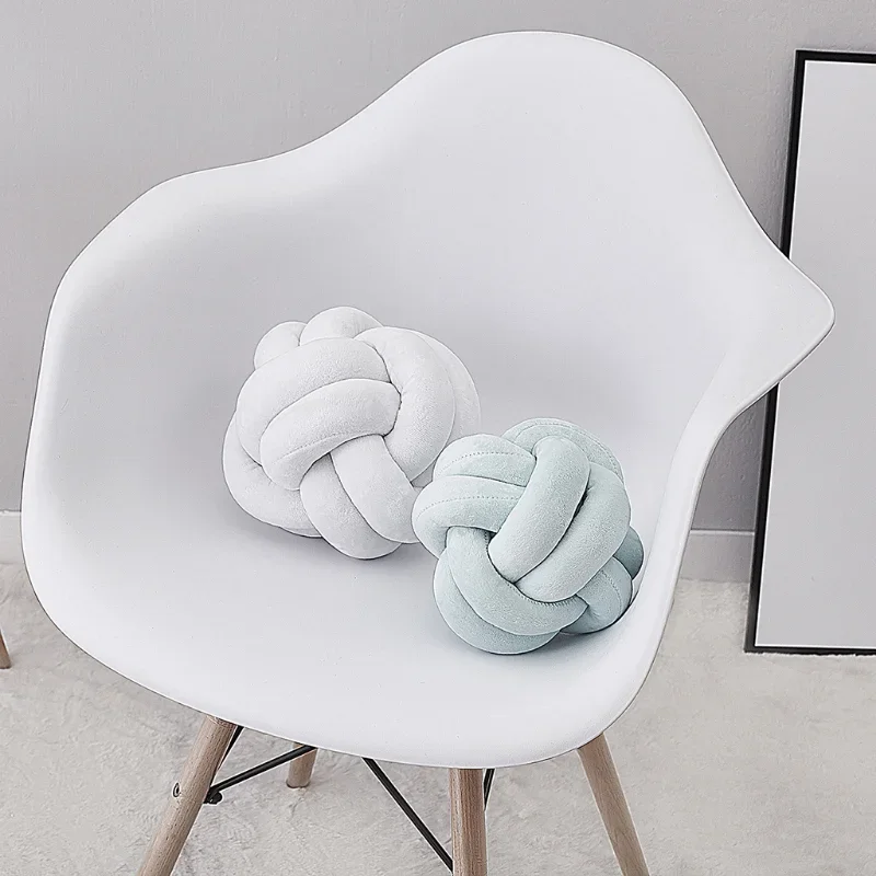 Soft Plush Knot Cushion Sofa Throw Pillow for Living Room Green Round Hand Woven Cushion Throw Pillow Round Knot Pillow