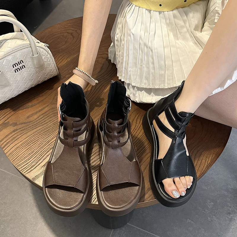 

2025 New Retro Women's Sandals Fashion Leather Boots Breathable Platform Shoes Designer Mid Heels Women Wedges Sandalias Mujer