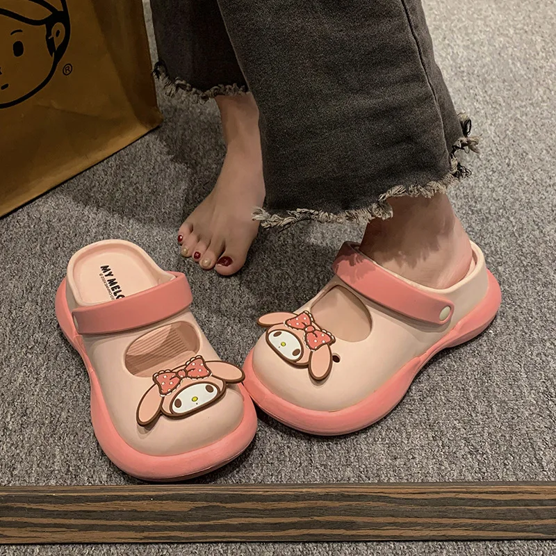 Kuromi Cartoon Girly Crocss Anime My Melody Hellokitty Summer Cute Thick Sole Beach Shoes Anti-Slip Sandals Home Slippers Gift