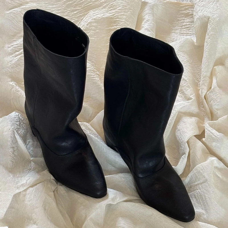 Women's Spring New Retro Solid Color Thick-Soled Square Heel Boots Fashionable Pleated Comfortable Western Suede Chelsea Boots