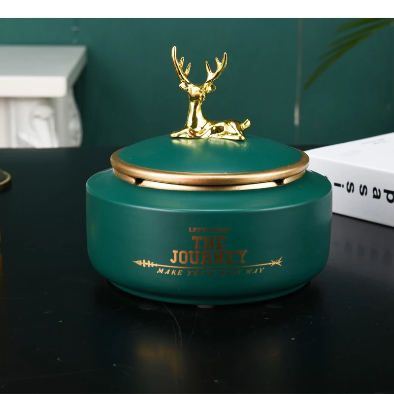 Ceramic Ashtray Deer Shape Decorative Ash Tray Home Desktop Smoking Accessories with Lid Cigar Container