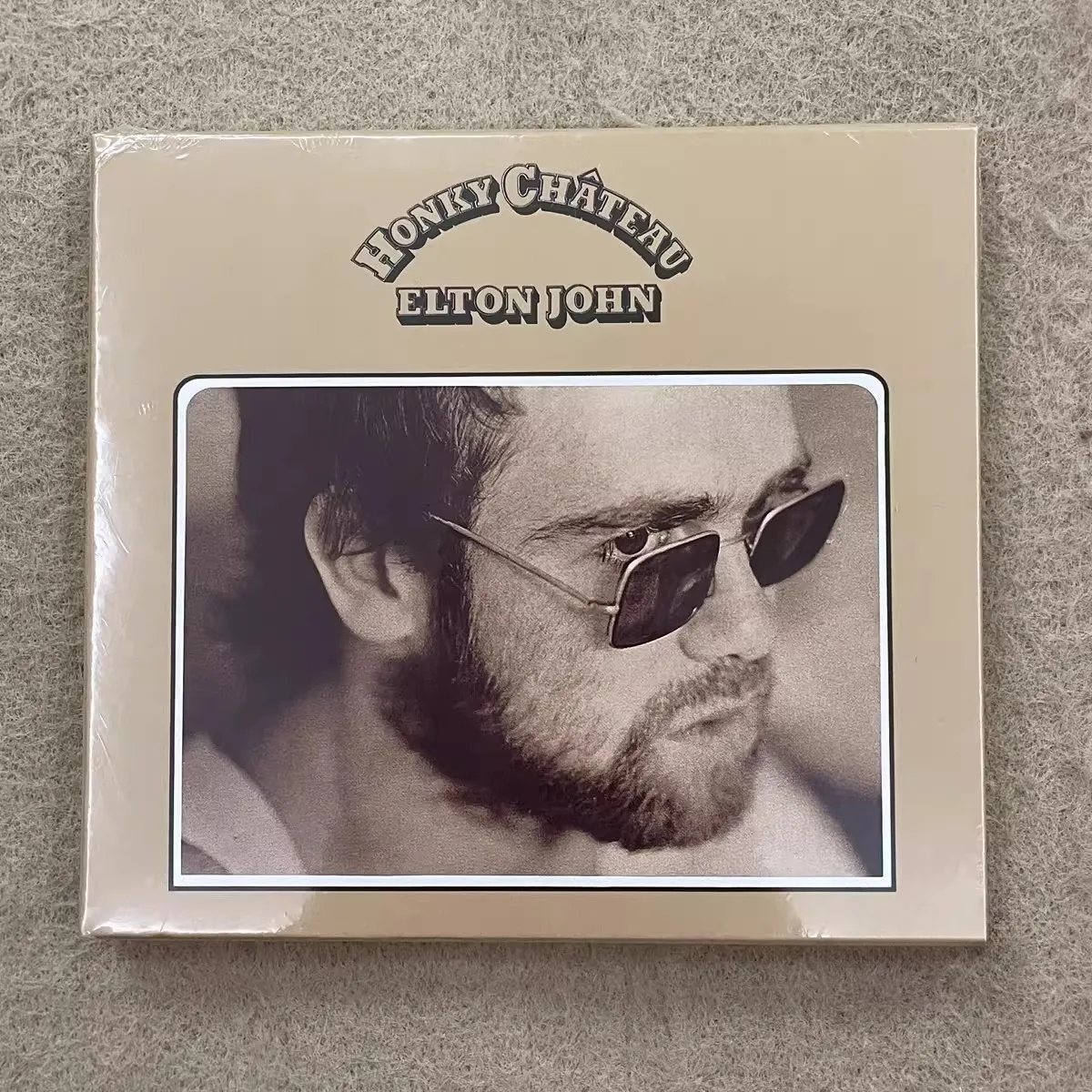 Elton John Honky Château – Clásicos atemporales de piano rock y glam pop para fanáticos y coleccionistas de música curada