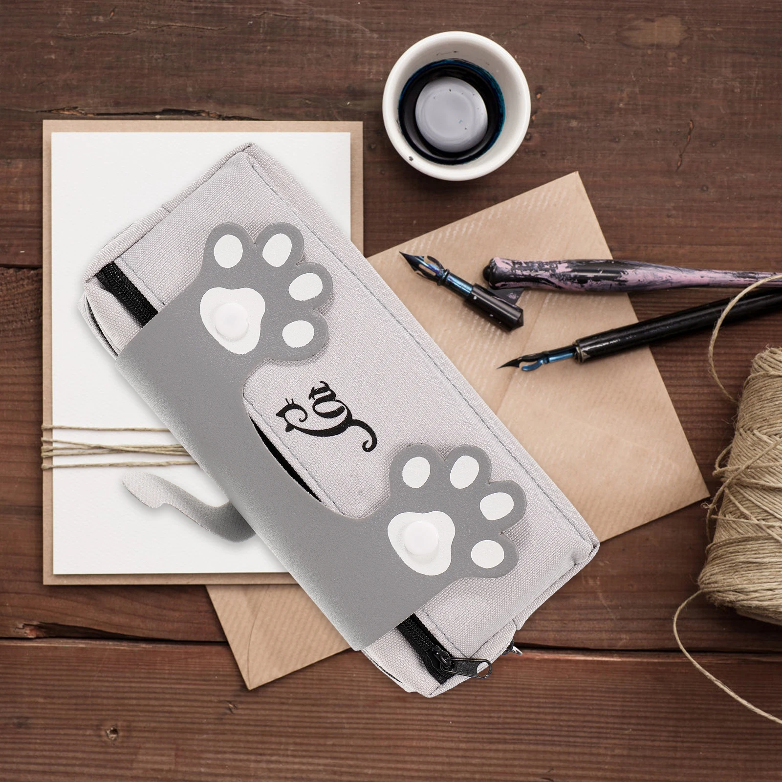 

Lovely Canvas Pen Bag Cartoon Design With Zipper Pencil Pouch Portable Stationery Storage For Students s Gift Large Capacity