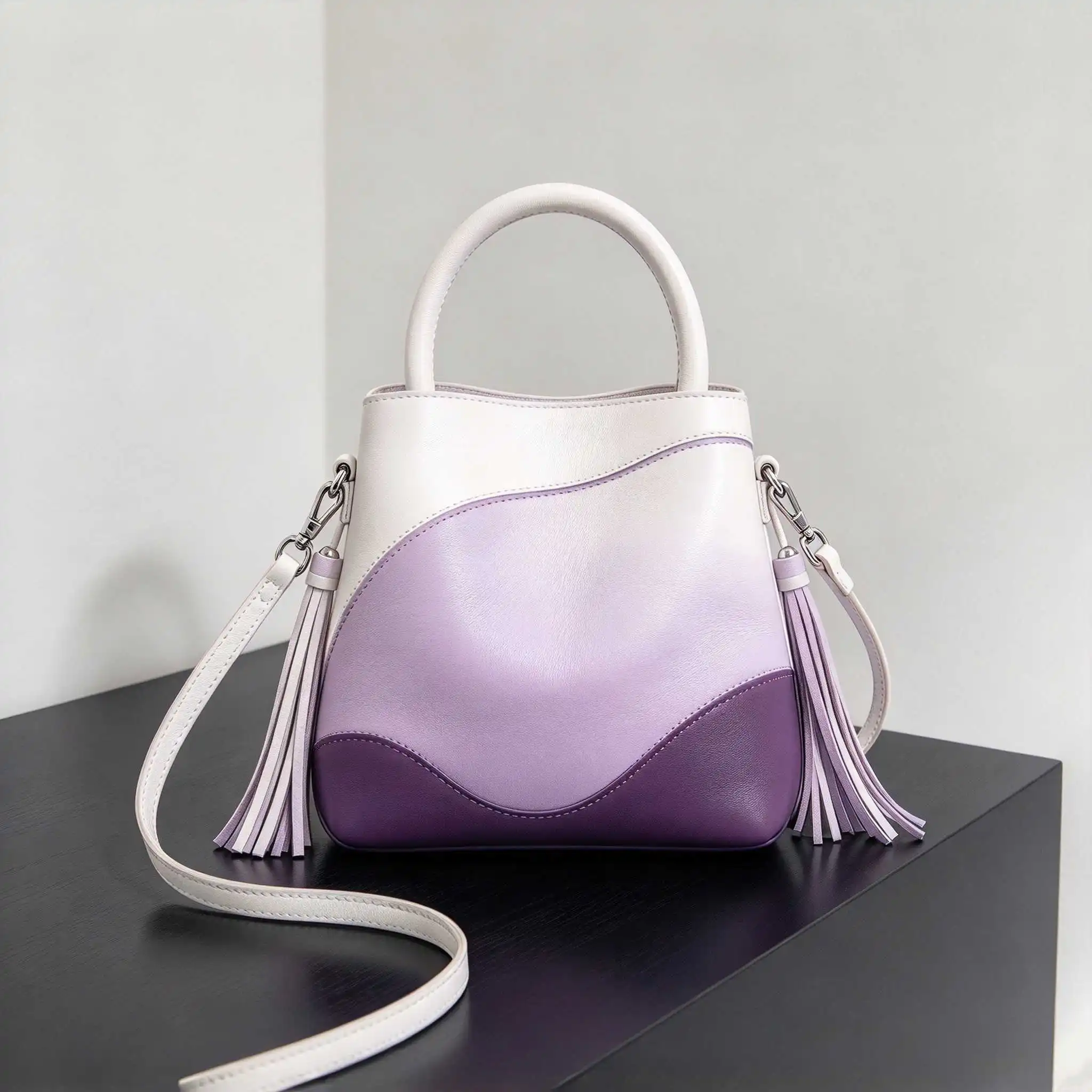 Luxury Designer Women's Purple Gradient Shoulder Bags Modern Stylish Premium Look Large Capacity Casual Work Tote Crossbody Bag