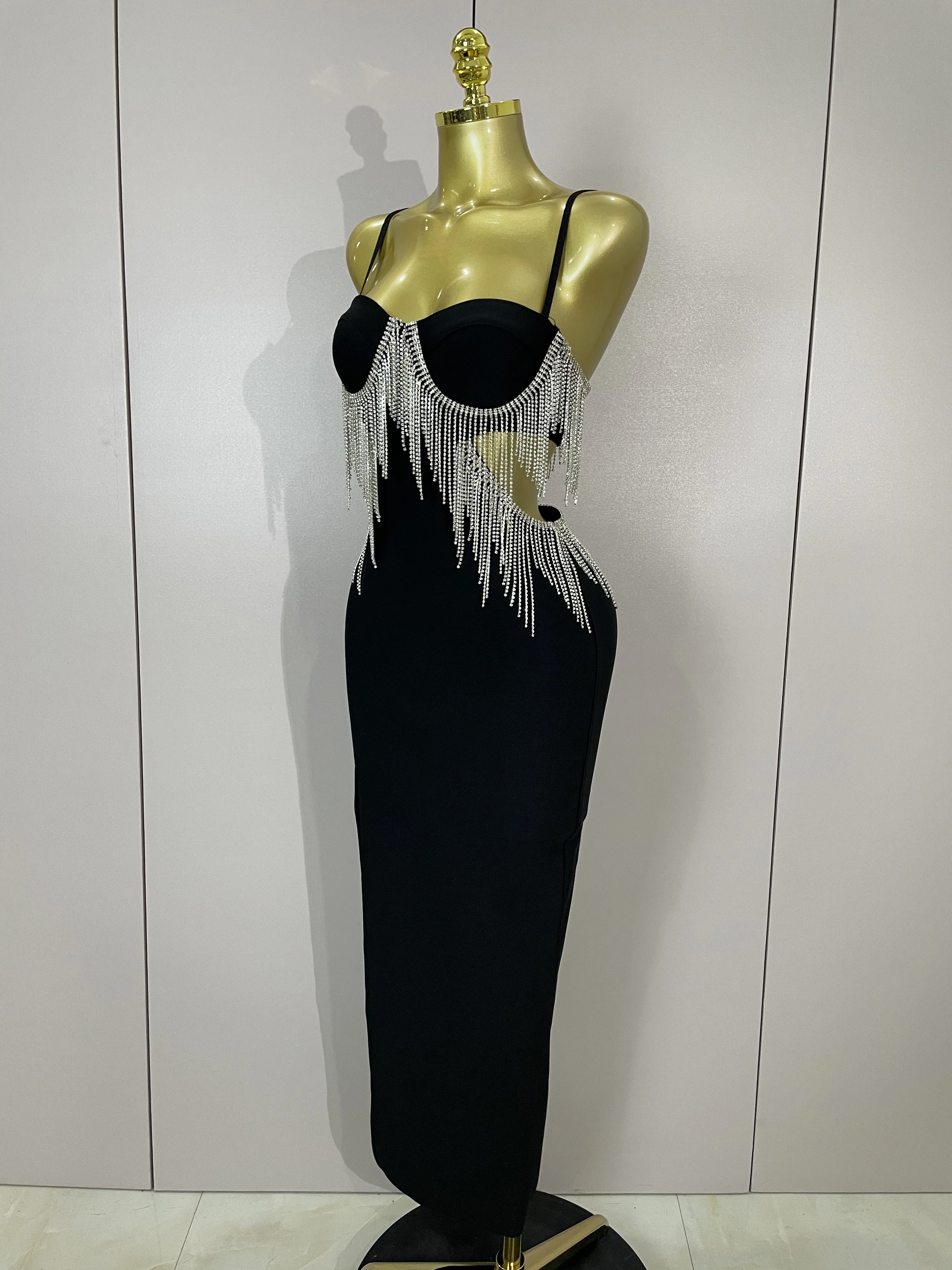 الأسهم التسلق سلسلة مثير حزام أكمام Bodycon فستان طويل ضمادة النساء احتفال مساء حفلة عالية الجودة عيد ميلاد الزي