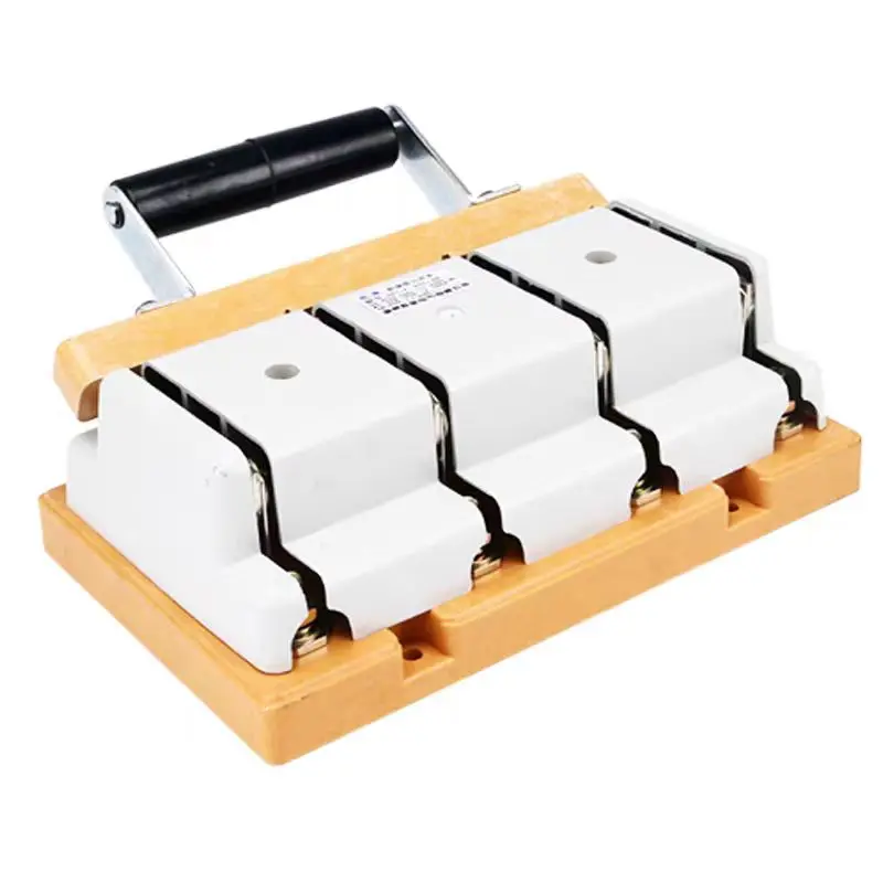 

Heavy Safety Disconnect Switch 3 Phase Visible Isolation Point Anti-misoperation Knife