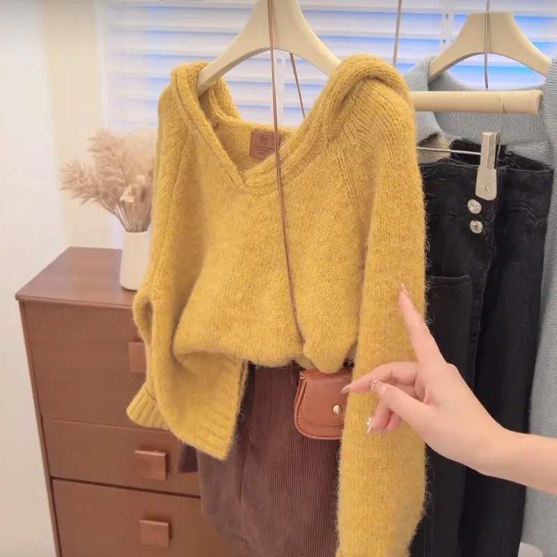 

Yellow Solid Color Casual Pullover Wave Element Fashionable Korean Style Soft Cozy Long Sleeve Hoodie Knitted Sweater