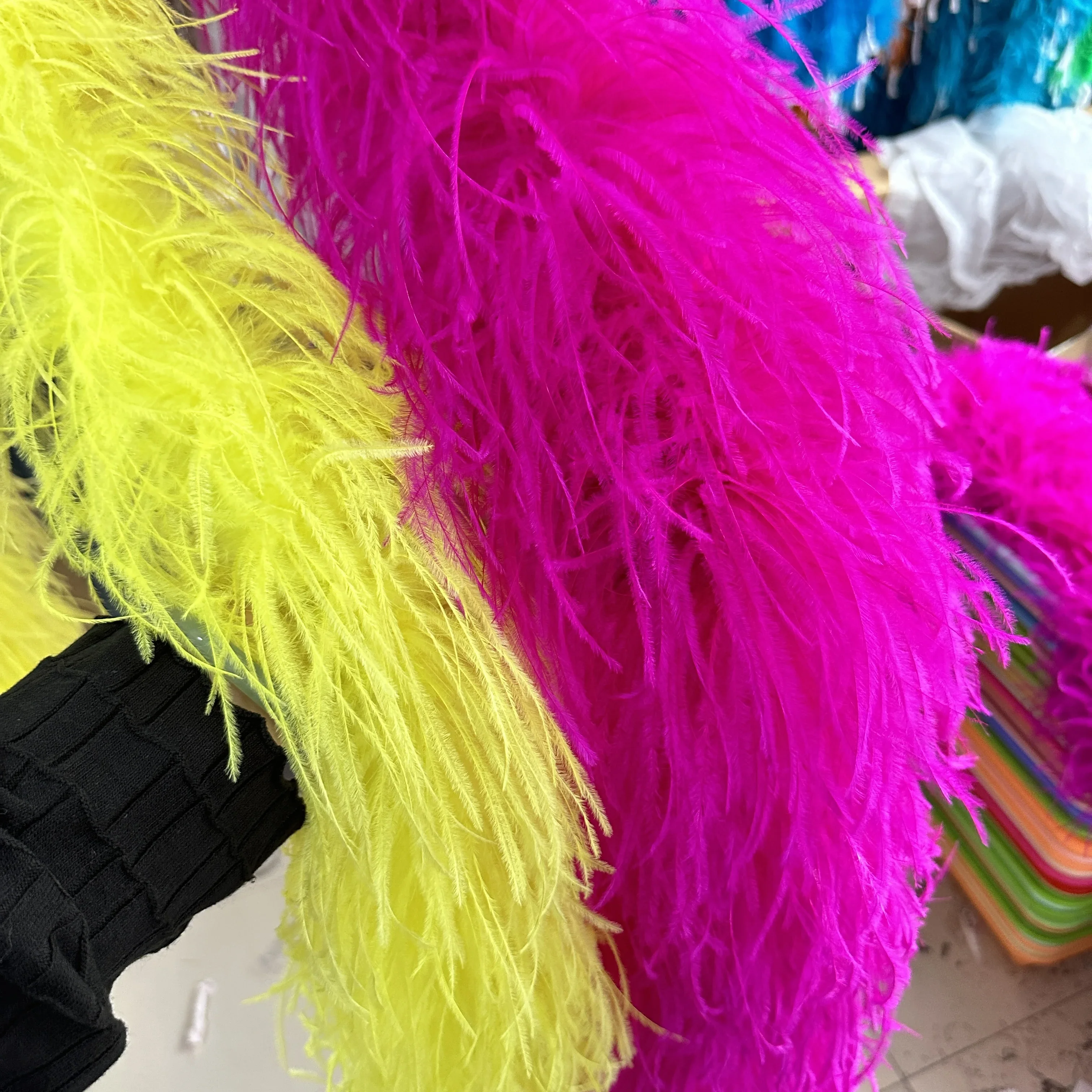 

6/10/15/25/30PLY Natural Ostrich Feathers Boa for Crafts Wedding Dress Shawl Decoration Colored Fluffy Scarf 2M Plumes Decor