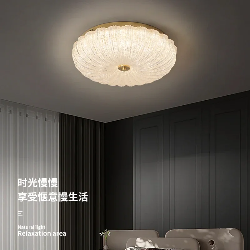 The Modern Luxury Ceiling Light that Brings Atmosphere and Style to Any Bedroom