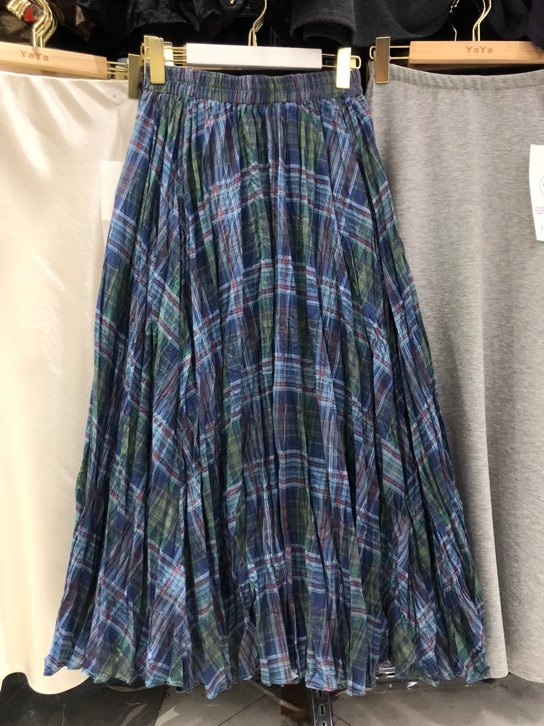 

Ретро-синяя плиссированная юбка в клетку для женщин, осенне-зимняя, в стиле Гонконг, с цветовыми блоками, плиссированная, А-силуэт, длинная, стройнящая