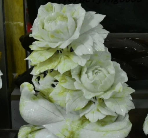 China 100% natuurlijke Lantian Jade Gesneden Pioenbloem Vogel Gunstig Standbeeld