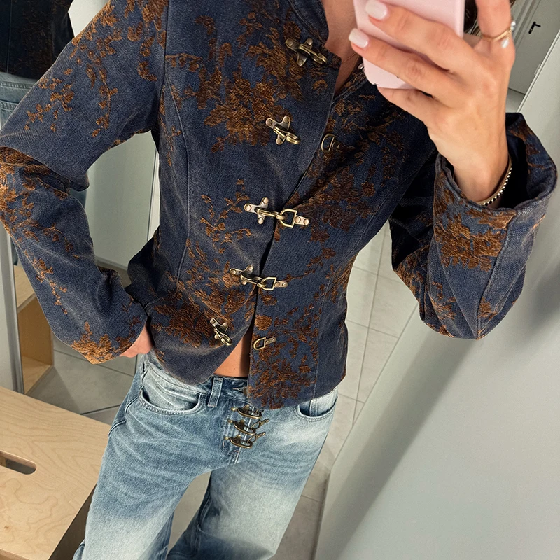 Retro Floral Print Cropped Jacket Metal Buttons Cowboy Texture Slim Fit 2026 New Commute Daily Street Date Elegant Women's Coat