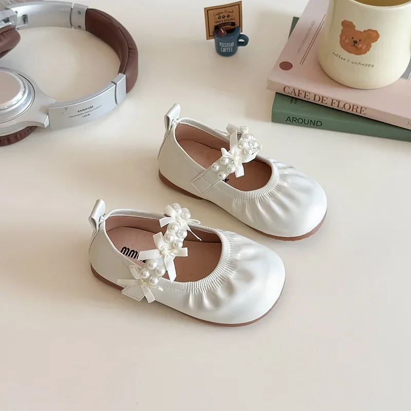 

Детская кожаная обувь для девочек, осень 2023, новая мода в корейском стиле, нескользящие универсальные свадебные туфли принцессы с мягкой подошвой