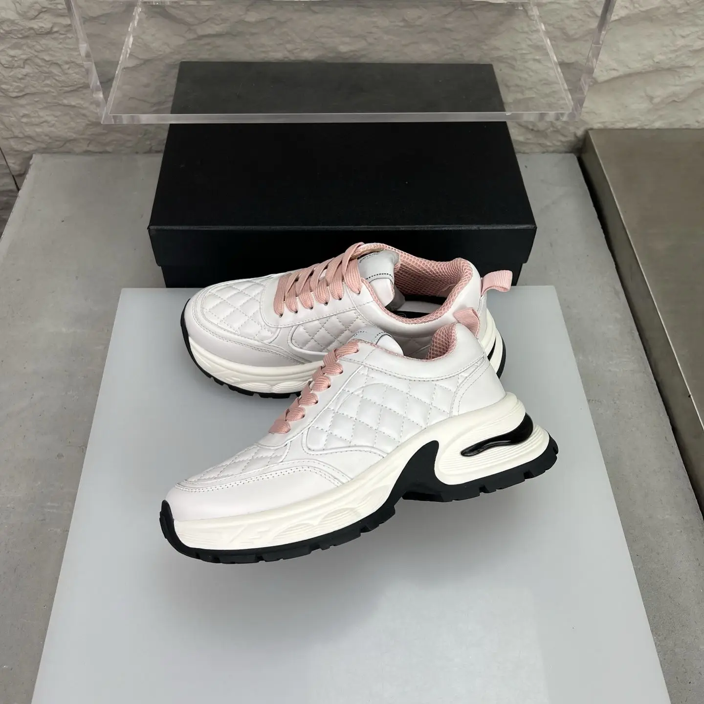 Minimalist Off-white Unisex Skate Shoes, Delicate PU Upper Casual Flat Sneakers, High Elastic Insole Skate Footwear, Classic Basic Versatile Shoes for Office Work, School Study and Ordinary Daily Casual Matching for Men and Women