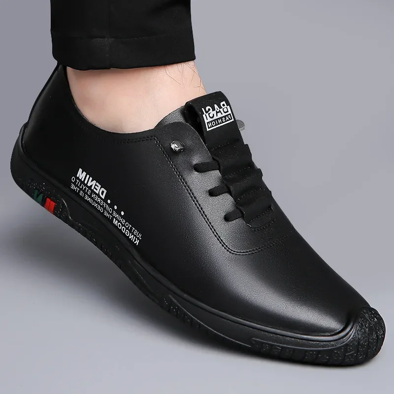 Mocasines ligeros sin cordones para hombre, zapatos de cuero informales cómodos para caminar al aire libre, primavera y otoño