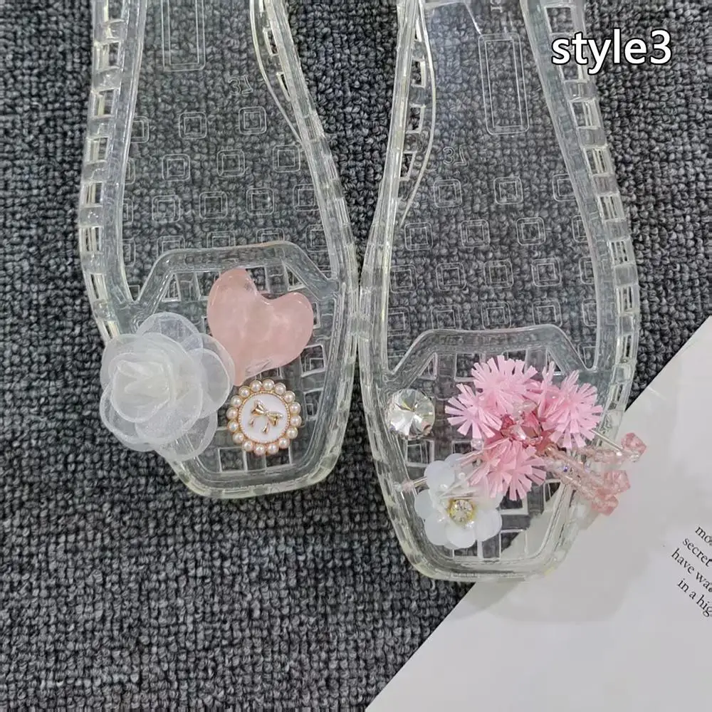 Boucles de chaussures à trou Transparent, Clips de chaussures en cristal perlé, pendentif pompon doux et frais, boucle de chaussures à fleurs, ornements de chaussures brillants