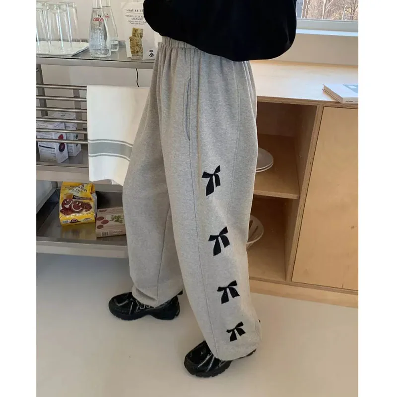 

Korea Fashion Embroidery Bow Thin Sweat Pants Women Design Sense Elastic Waist Versatile Sports Casual Pants Female