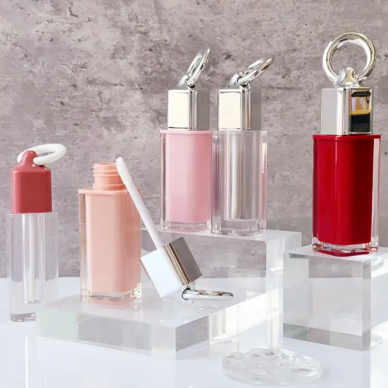 Contenitore cosmetico quadrato trasparente da 4 ml Tubo per smalto per labbra Bottiglia per trucco Fiala per campioni Tubo vuoto per lucidalabbra con portachiavi con pennello grande