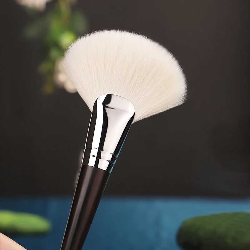 CHICHODO Makeup Brushes-Peach Blossom Series-Single Professional High Quality Soft Wool Concealer brush Beauty Make up Tool