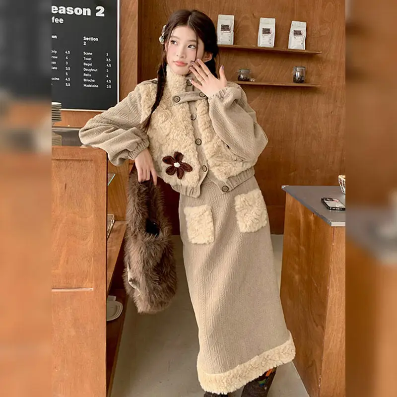 Stitched Jacket Skirt Two-Piece Set Chic Niche Fashionable Versatile Women 2024 Autumn Winter New Fashionable Suit