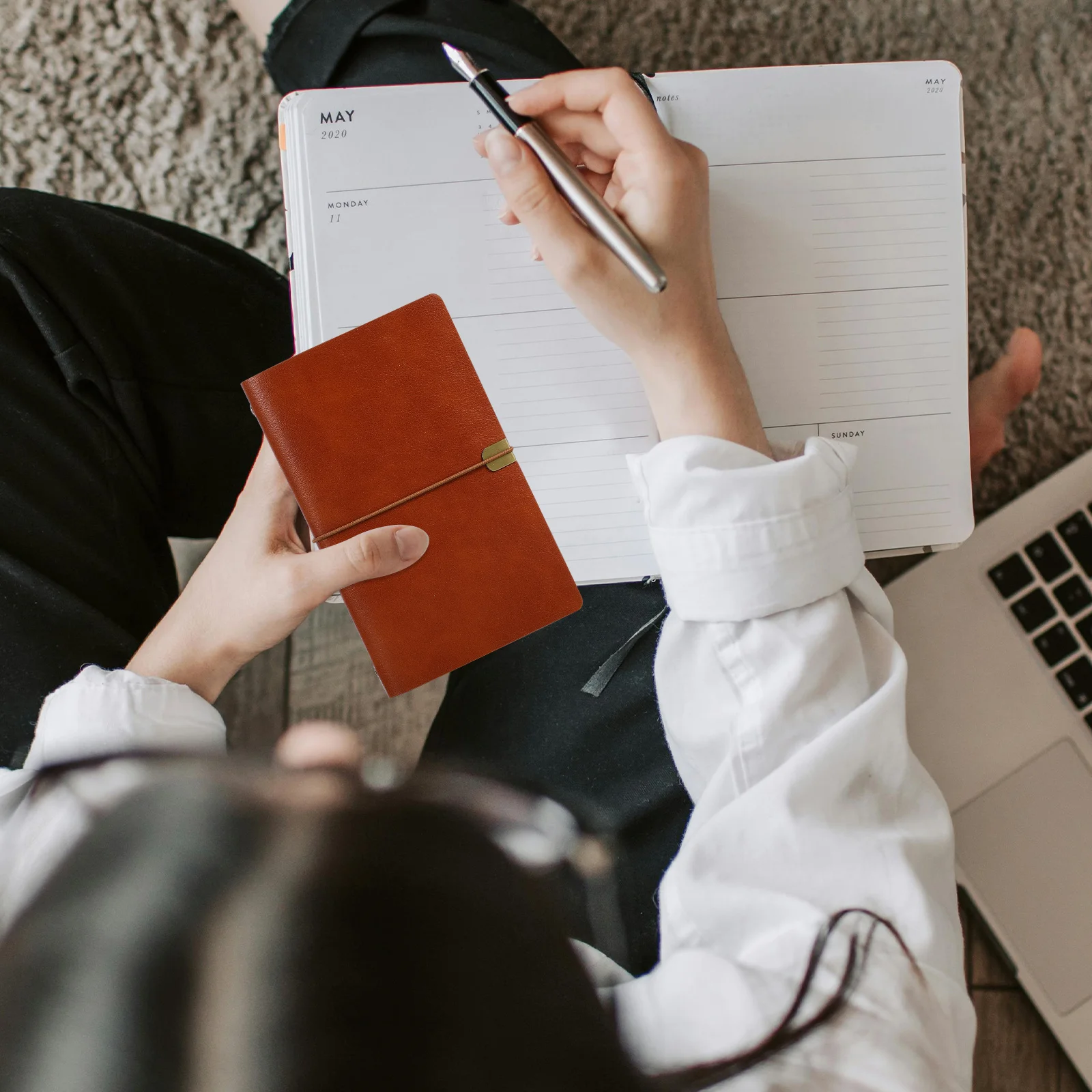 A6 Loose Leaf Notebook Strap Business Notepad Large Capacity Portable Daily Planner Office Supplies