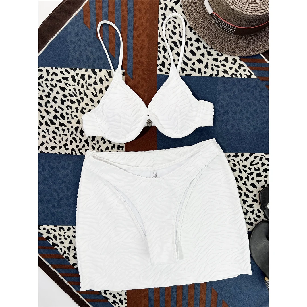 Sexy, geraffter Bikini mit Bügel und Rock, Damen-Badebekleidung, dreiteiliges Bikini-Set, Badeanzug, Badebekleidung, Modell V4481. – Detail 15