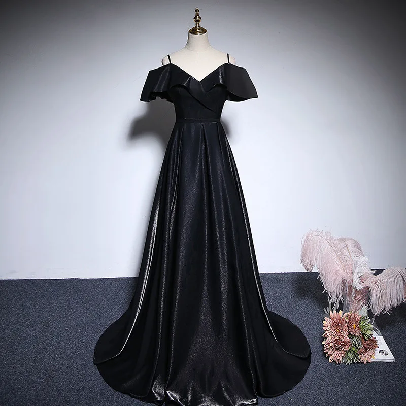 Customized 1Off The Shoulder Woman Evening Dress Gown Black Ball Gown A Line Stain Pleat Night Dresses Gown Custom Robes De Soir