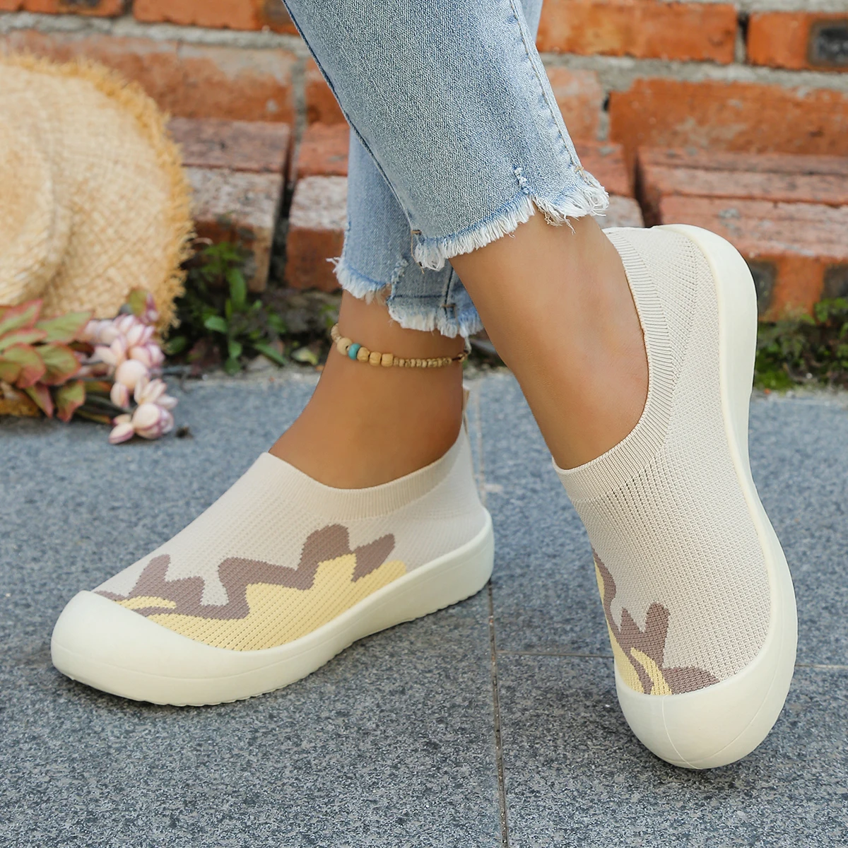 Large Size Women Camo Knit Mesh Slip On Platform Sneakers Lightweight Soft Bottom Non Slip Outdoor Walking Casual Loafers