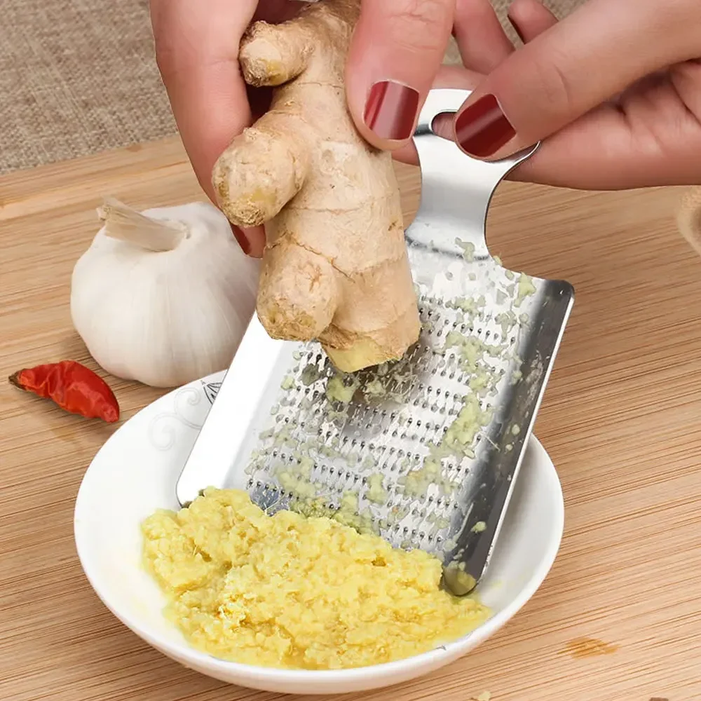 1pcs Ginger Garlic Wasabi Grater Crusher Garlic Press Device Chopper Cutter Garlics Peeler Kitchen Tools Stainless Steel