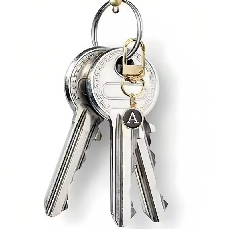 A-Z Letter Keychain Name Alphabet Keyring Metal Holder Accessories Key Chain Women Car Ring Pendent Bag Charms Jewelry Llaveros image 4