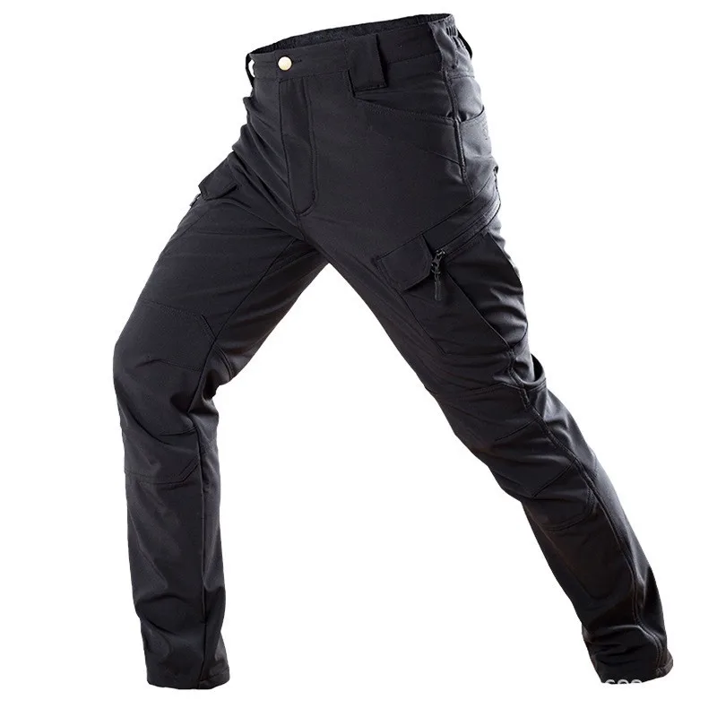 Variant: Black Pants ix7