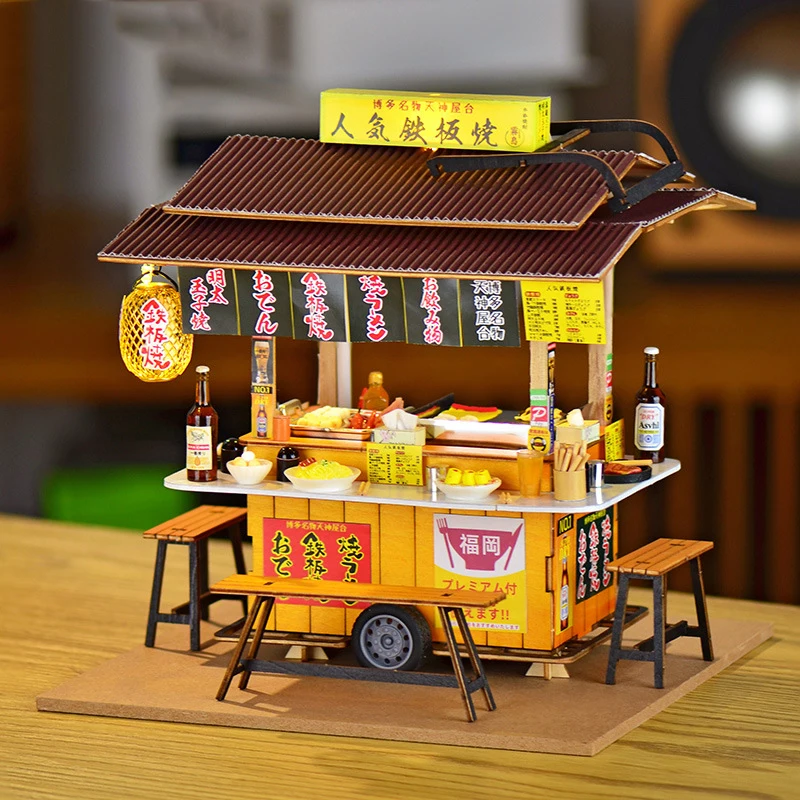 DIY บ้านตุ๊กตาไม้ญี่ปุ่น Yatai-Teppanyaki Store Miniature ชุดตุ๊กตาเฟอร์นิเจอร์สําหรับของขวัญวันเกิดเพื่อน