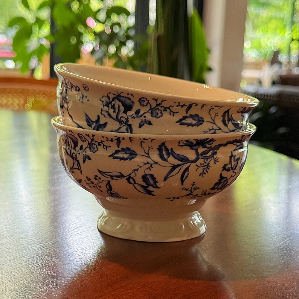 

Ретро-миска из сине-белого фарфора с подставкой, цветная глазурованная, для риса, супа, салата, фруктов, на высокой ножке, французский стиль, посуда Sle Cerc