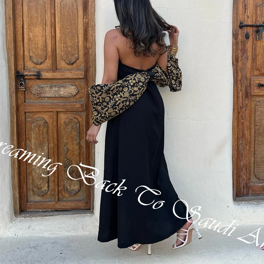 Customized Elegant Contrast Color Embroidery Halter A-Line Prom Gowns Jersey Cap Sleeve Custom Made Draped Girdling Strapless فس