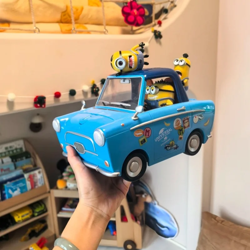 

in stock Universal Studios Car Shaped Popcorn Bucket Snack Storage Decorative Figurine Home Decor For Adult Collection