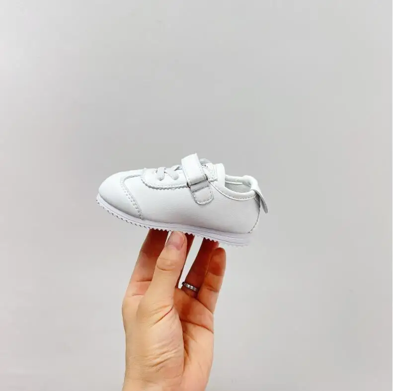 Children\'s Casual Shoes Autumn 2024 New Fashion Baby\'s Simple Soft Soled Running Shoes Korean Baby Walking Shoes 3 Color