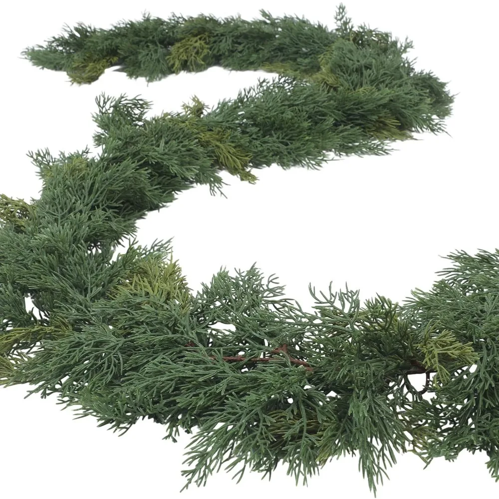 إكليل من خشب الأرز الاصطناعي السميك الناعم بطول 9 أقدام لمدفأة الدرج المنزلية المزخرفة لعيد الميلاد #2