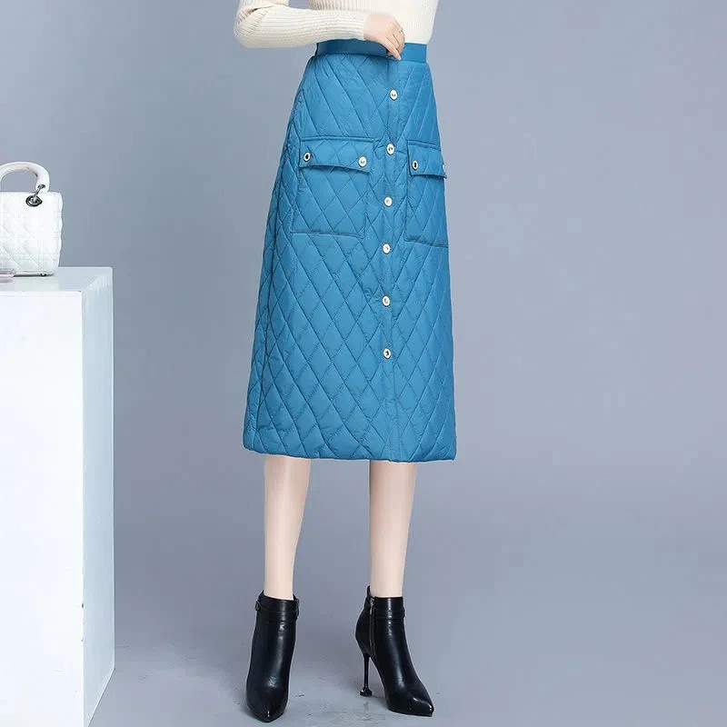 Skirts Women's Autumn Winter One-Piece Warm And Thickened Cold Windproof Cotton Skirt 2022 New Half-Length A-Line Skirt Female