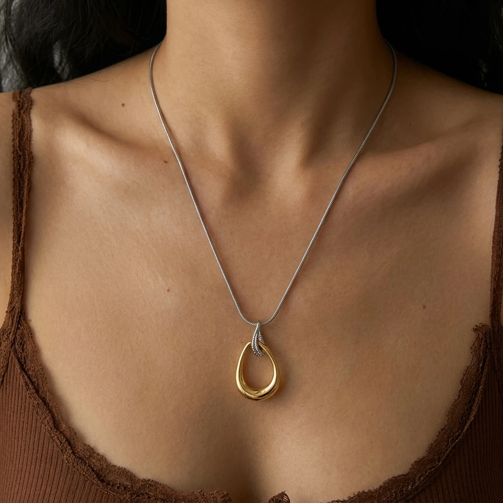  Stainless Steel Fashion Two Tone Circle Necklace for Women Simple Geometry Oval Pendant Clavicle Chain Y2K Party Jewelry Gift