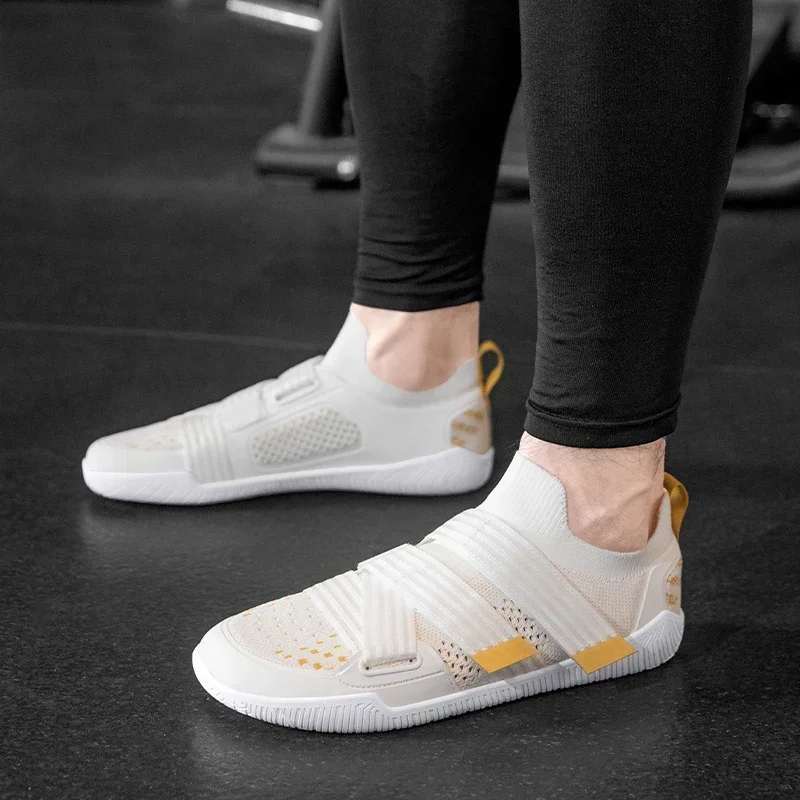 

New Unisex Gym Lightweight Sports Hard Pull Squat Training Shoe Pro Hook & Loop Weightlifting Shoes Outdoor Casual Sports Shoes