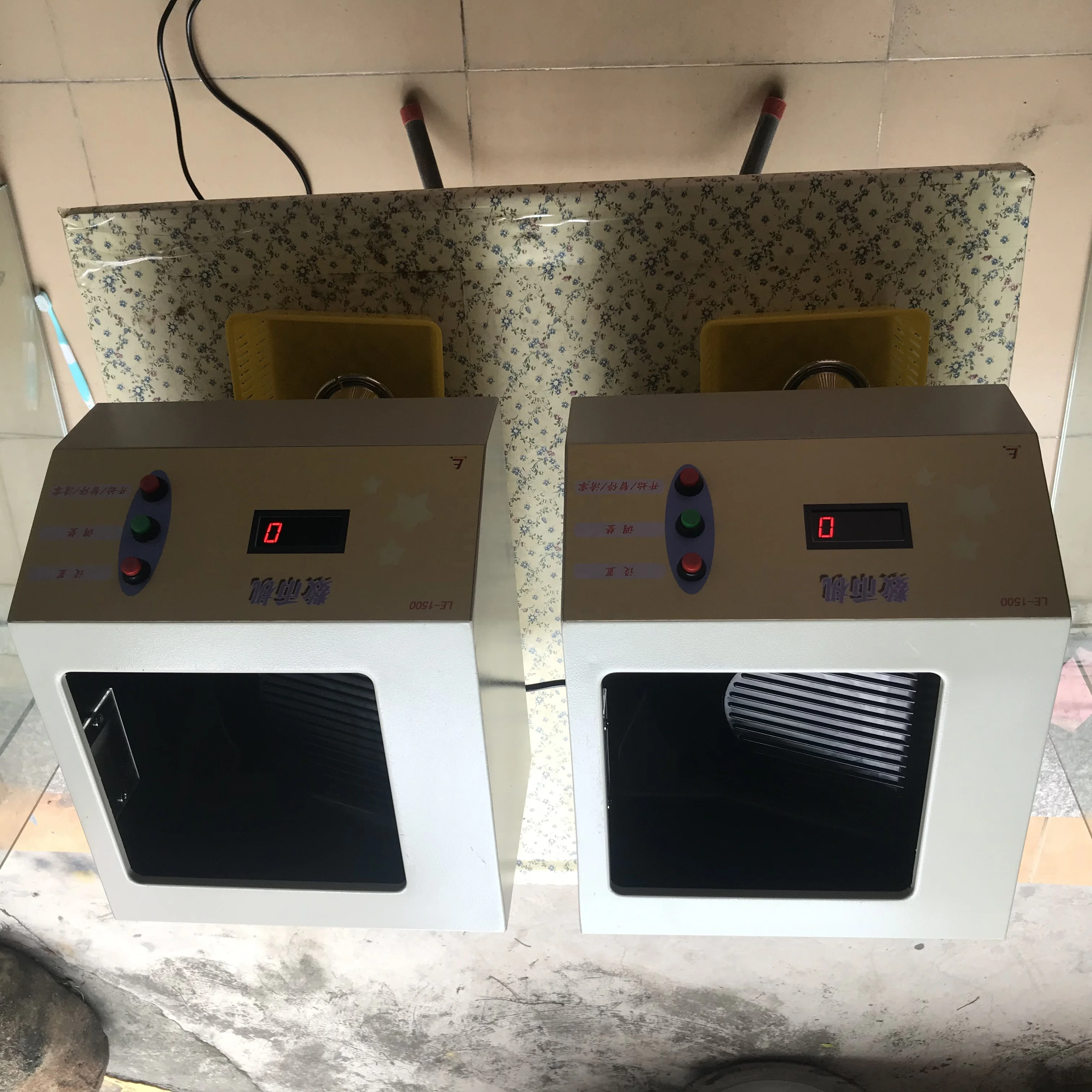 

Детский парк развлечений: высокоскоростной счетчик монет LE-1500 с цифровым дисплеем для монет диаметром 21-33 мм