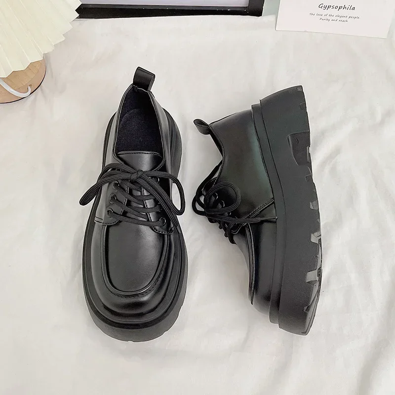 2024 Women Spring New Black Platform Flats Shoes Women Loafers Slip on Boat Shoes Designer Casual Leather Oxfords