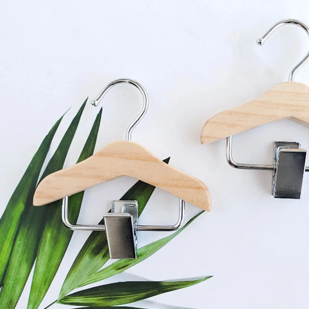 

2pcs Mini Hangers Small Clothes Rack for Dog Clothing Pet Garment Wood Material Non Slip Clamps Home Pet Shop Use