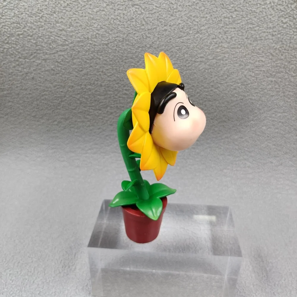 Crayon Shin Chan Kasukabe Flower Shop Shinnosuke Kawaii Q Version Anime Figure Sunflower Pvc Model Collection Ornament Kid Toys